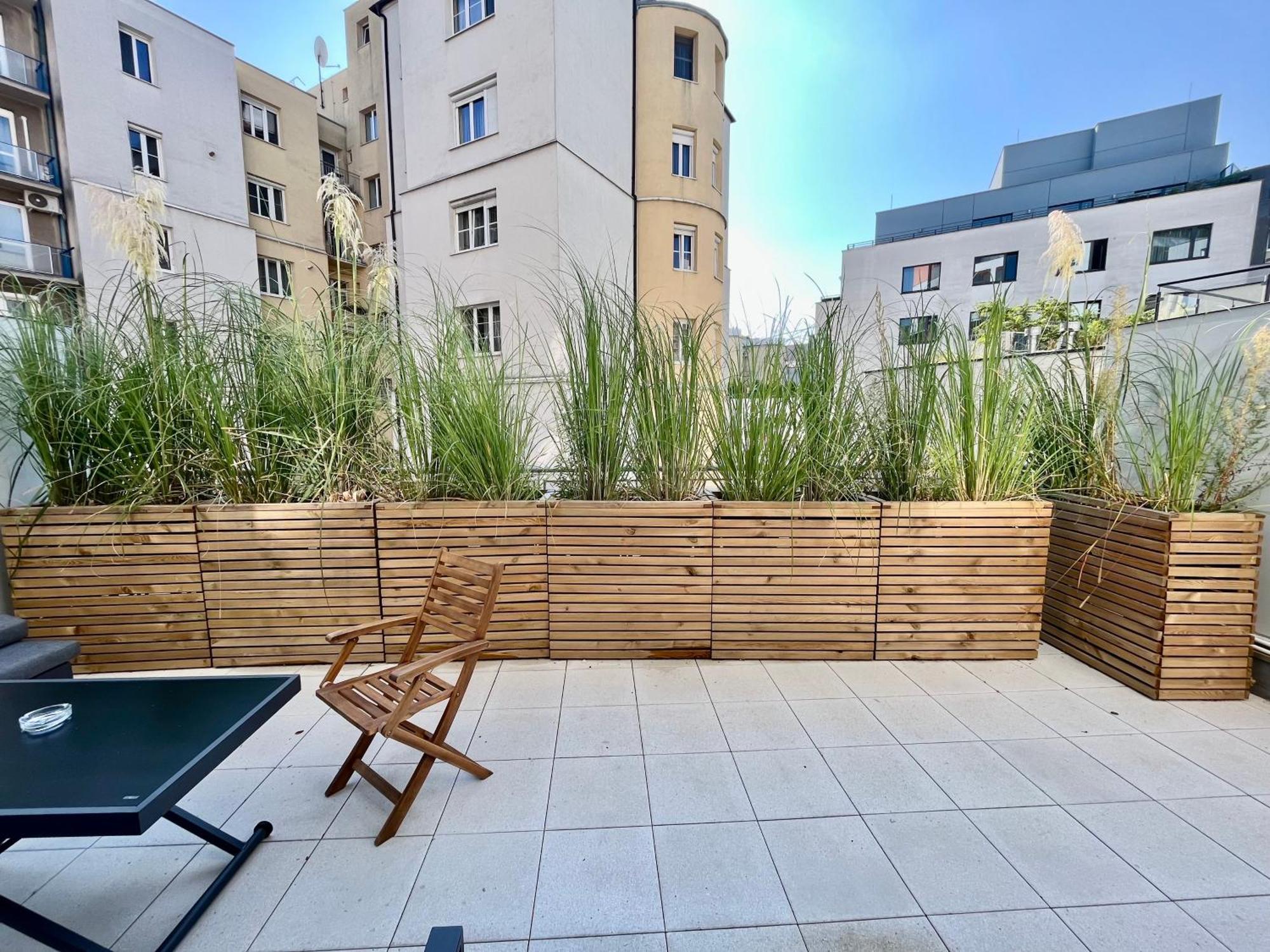 Sundeck City Centre Apartment 브라티슬라바 외부 사진